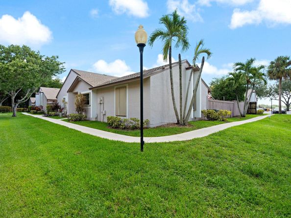 151 NW 115th Ave 405, Plantation FL 33325