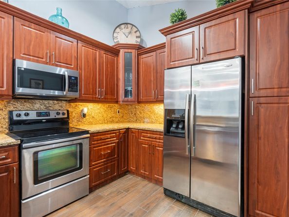 151 NW 115th Ave 405, Plantation FL 33325