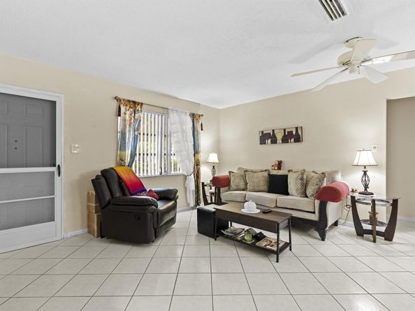 1500 NW 70th Lane, Margate FL 33063