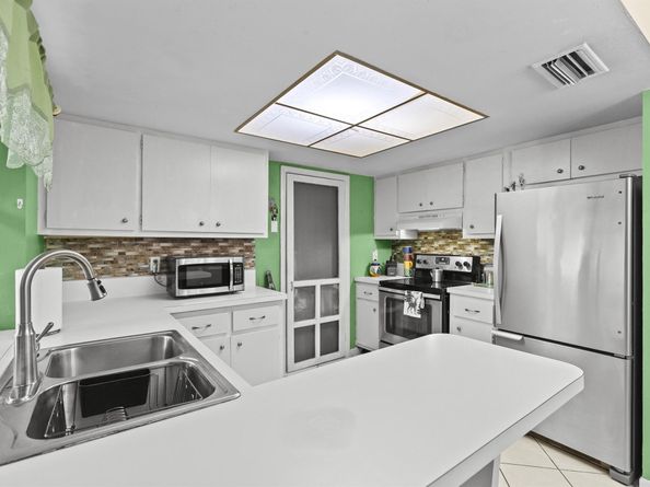 1500 NW 70th Lane, Margate FL 33063