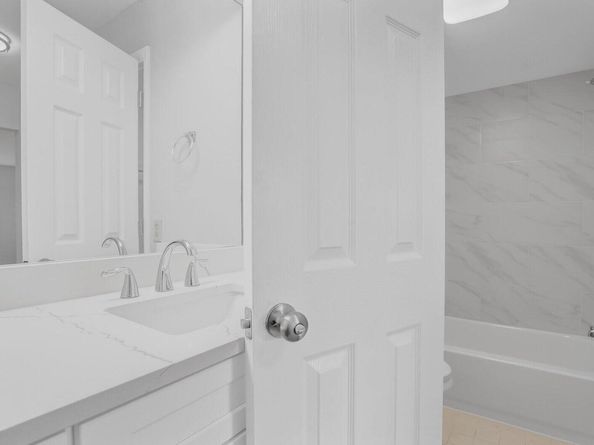 9840 Pineapple Tree Drive 103, Boynton Beach FL 33436