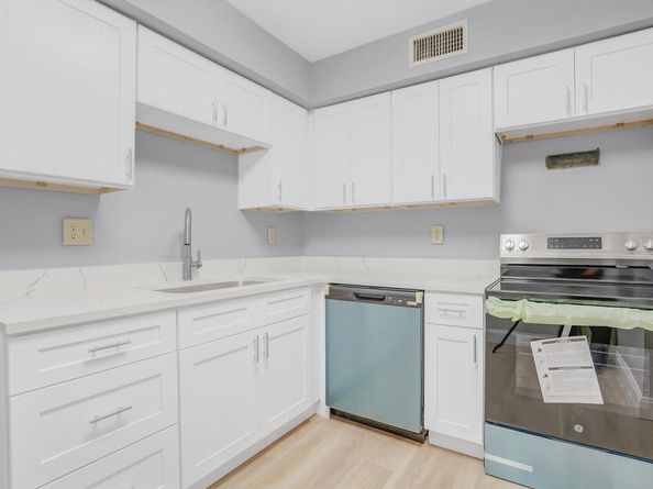 9840 Pineapple Tree Drive 103, Boynton Beach FL 33436