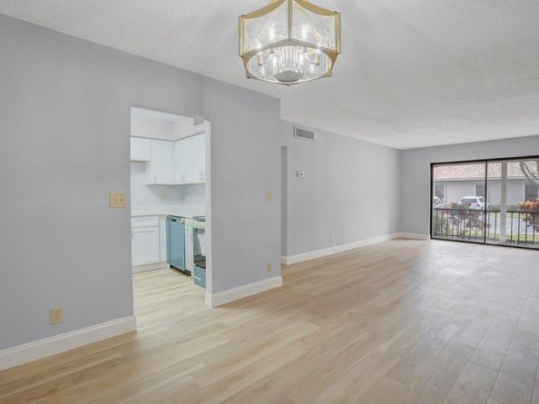 9840 Pineapple Tree Drive 103, Boynton Beach FL 33436