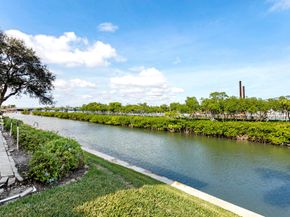 1000 N Us Highway 1 732, Jupiter FL 33477