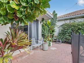 7450 Campo Florido, Boca Raton FL 33433