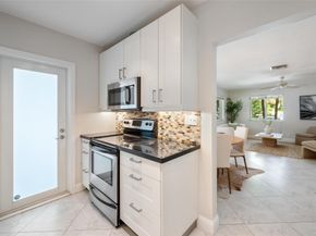 1502 SW 24th St, Fort Lauderdale FL 33315