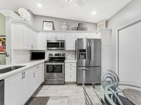 6348 Pointe Pleasant Circle, Delray Beach FL 33484