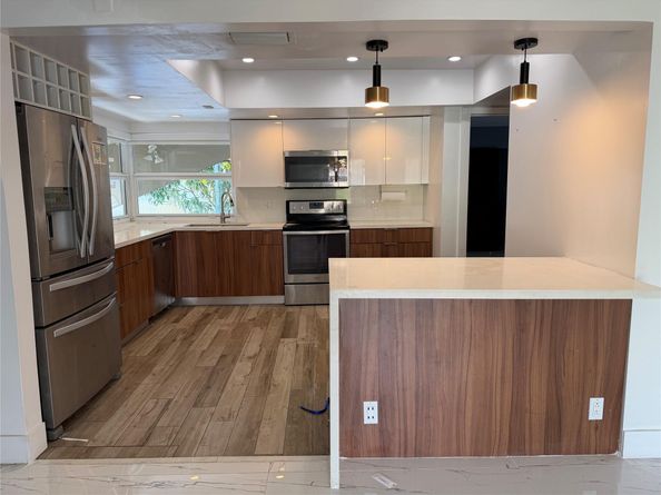 4560 NW 6th Ct, Plantation FL 33317