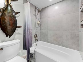 2425 Presidential Way 1806, West Palm Beach FL 33401