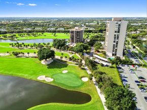 2425 Presidential Way 1806, West Palm Beach FL 33401