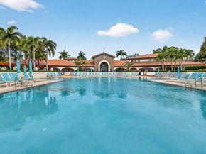 916 Mill Creek Drive, Palm Beach Gardens FL 33410