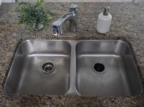 6511 Emerald Dunes Drive 208, West Palm Beach FL 33411