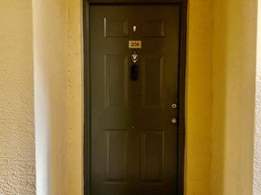 6511 Emerald Dunes Drive 208, West Palm Beach FL 33411