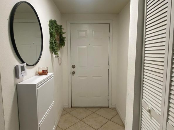 6511 Emerald Dunes Drive 208, West Palm Beach FL 33411