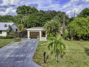 1901 Redbank Road, North Palm Beach FL 33408