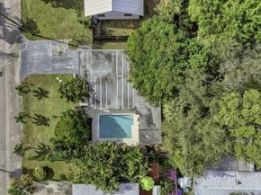 1901 Redbank Road, North Palm Beach FL 33408