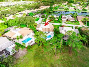 624 Lakewoode Circle W, Delray Beach FL 33445