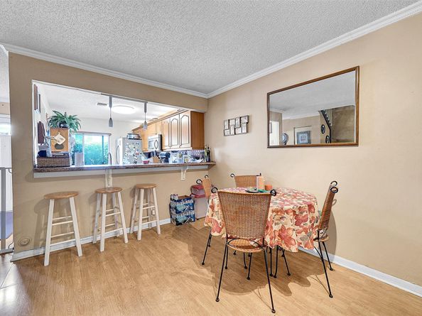 809 Crystal Lake Dr 809, Deerfield Beach FL 33064