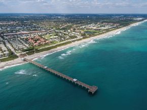 2428 24th Court, Jupiter FL 33477