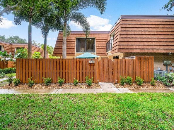 2428 24th Court, Jupiter FL 33477