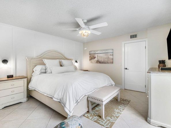 2428 24th Court, Jupiter FL 33477
