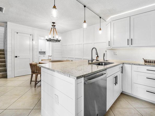 2428 24th Court, Jupiter FL 33477