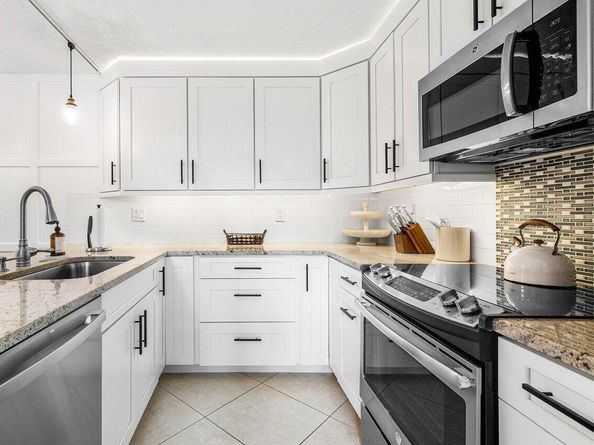 2428 24th Court, Jupiter FL 33477