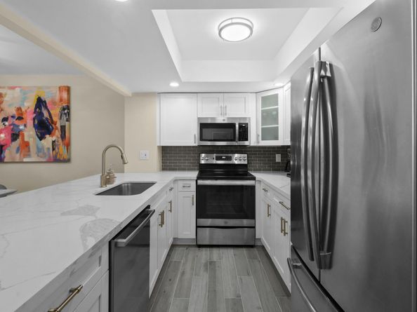 3540 S Ocean Boulevard 611, South Palm Beach FL 33480