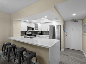 3540 S Ocean Boulevard 611, South Palm Beach FL 33480