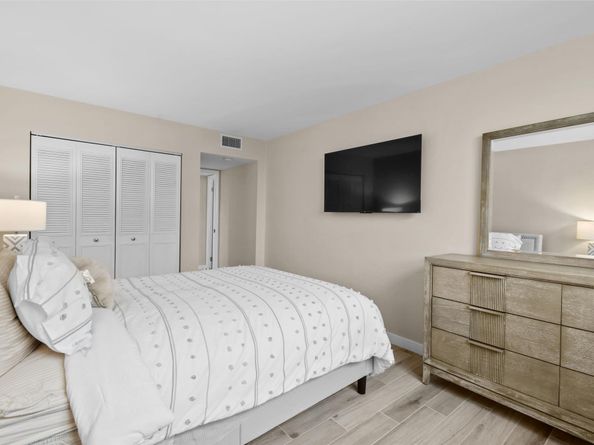 3540 S Ocean Boulevard 611, South Palm Beach FL 33480