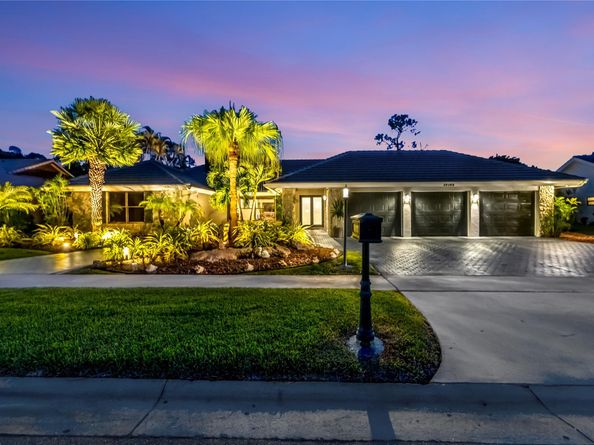 10182 Boca Woods Ln, Boca Raton FL 33428