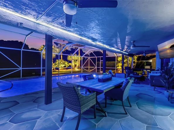 10182 Boca Woods Ln, Boca Raton FL 33428