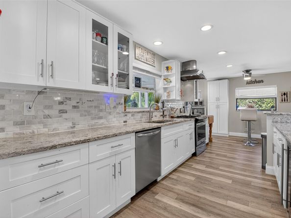 10182 Boca Woods Ln, Boca Raton FL 33428