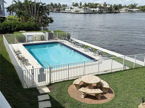 1105 S Riverside Dr 205, Pompano Beach FL 33062