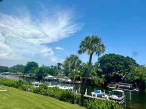 342 Southwind Drive 211, North Palm Beach FL 33408
