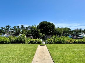 342 Southwind Drive 211, North Palm Beach FL 33408