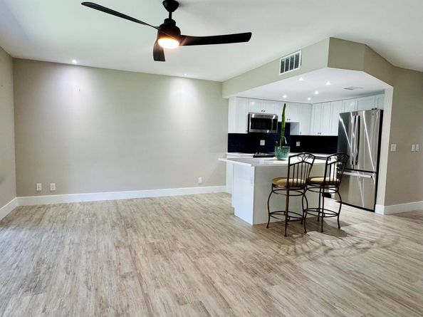 342 Southwind Drive 211, North Palm Beach FL 33408