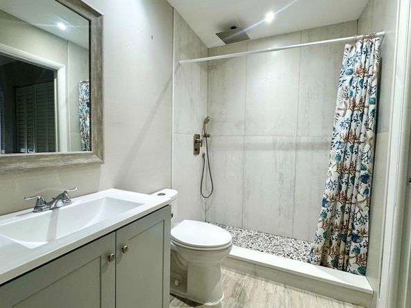 342 Southwind Drive 211, North Palm Beach FL 33408