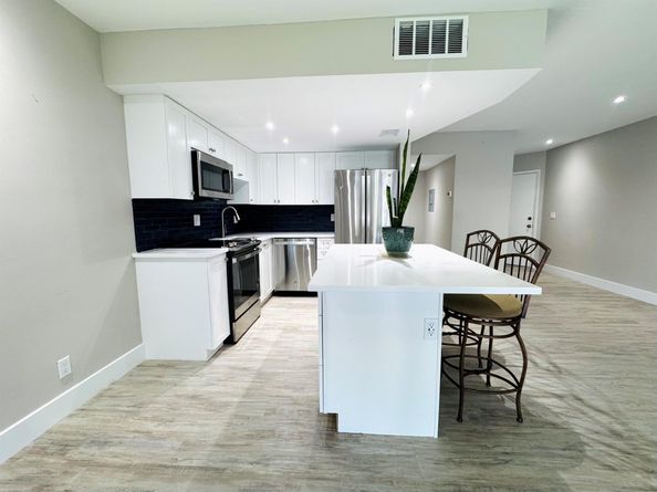 342 Southwind Drive 211, North Palm Beach FL 33408