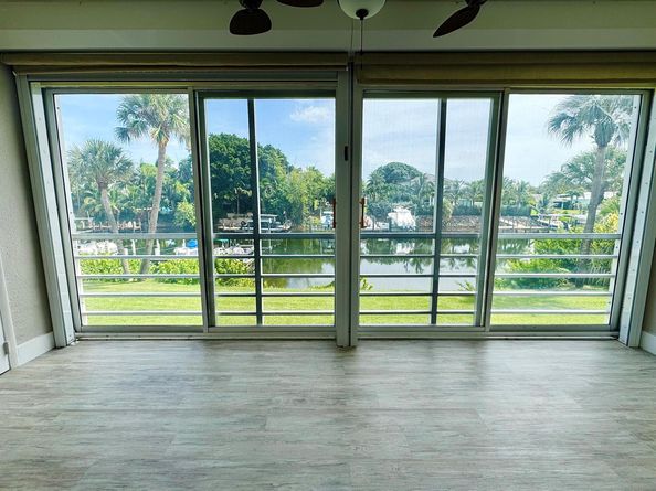 342 Southwind Drive 211, North Palm Beach FL 33408