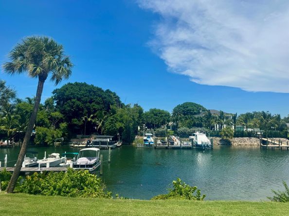342 Southwind Drive 211, North Palm Beach FL 33408