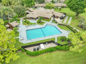 468 Long Bow Ct 468, Royal Palm Beach FL 33411