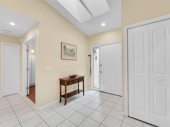 468 Long Bow Ct 468, Royal Palm Beach FL 33411