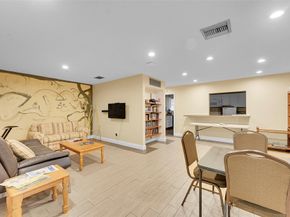 468 Long Bow Ct 468, Royal Palm Beach FL 33411