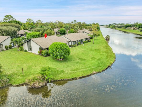 468 Long Bow Ct 468, Royal Palm Beach FL 33411