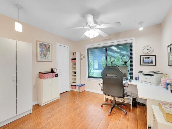 468 Long Bow Ct 468, Royal Palm Beach FL 33411