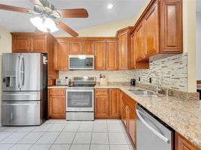 468 Long Bow Ct 468, Royal Palm Beach FL 33411