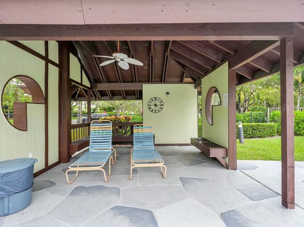 468 Long Bow Ct 468, Royal Palm Beach FL 33411