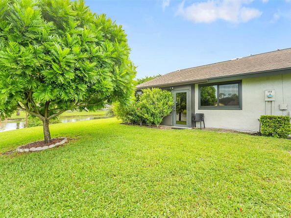 468 Long Bow Ct 468, Royal Palm Beach FL 33411