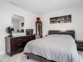 2051 NW 93rd Ln, Sunrise FL 33322